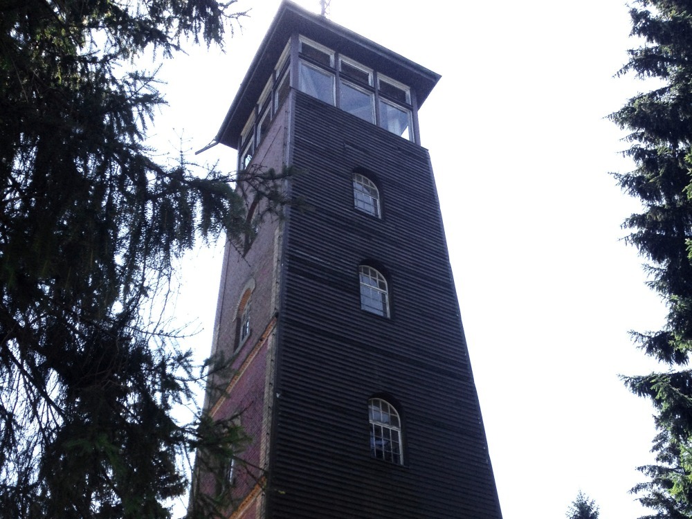 Aussichts-Turm auf dem Kuhberg