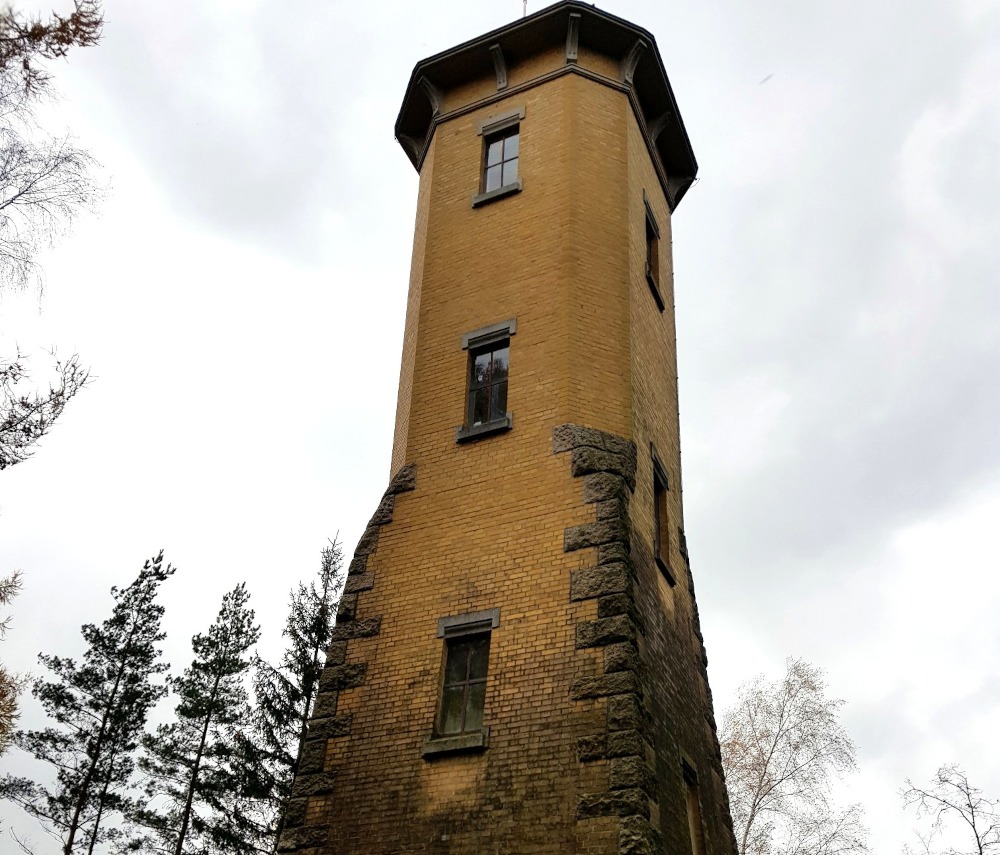 Perlaser Aussichtsturm