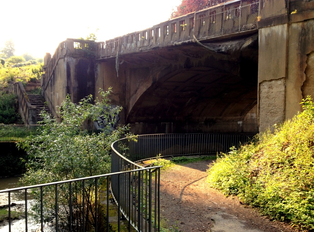 Marode Brcke, Gelnder